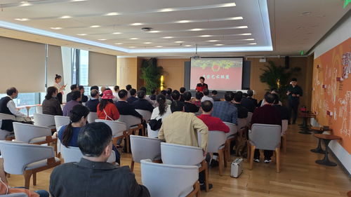 當(dāng)傳統(tǒng)文化遇見(jiàn)五百?gòu)?qiáng)企業(yè) 名家藝術(shù)聯(lián)盟如何搭建跨界交流橋梁